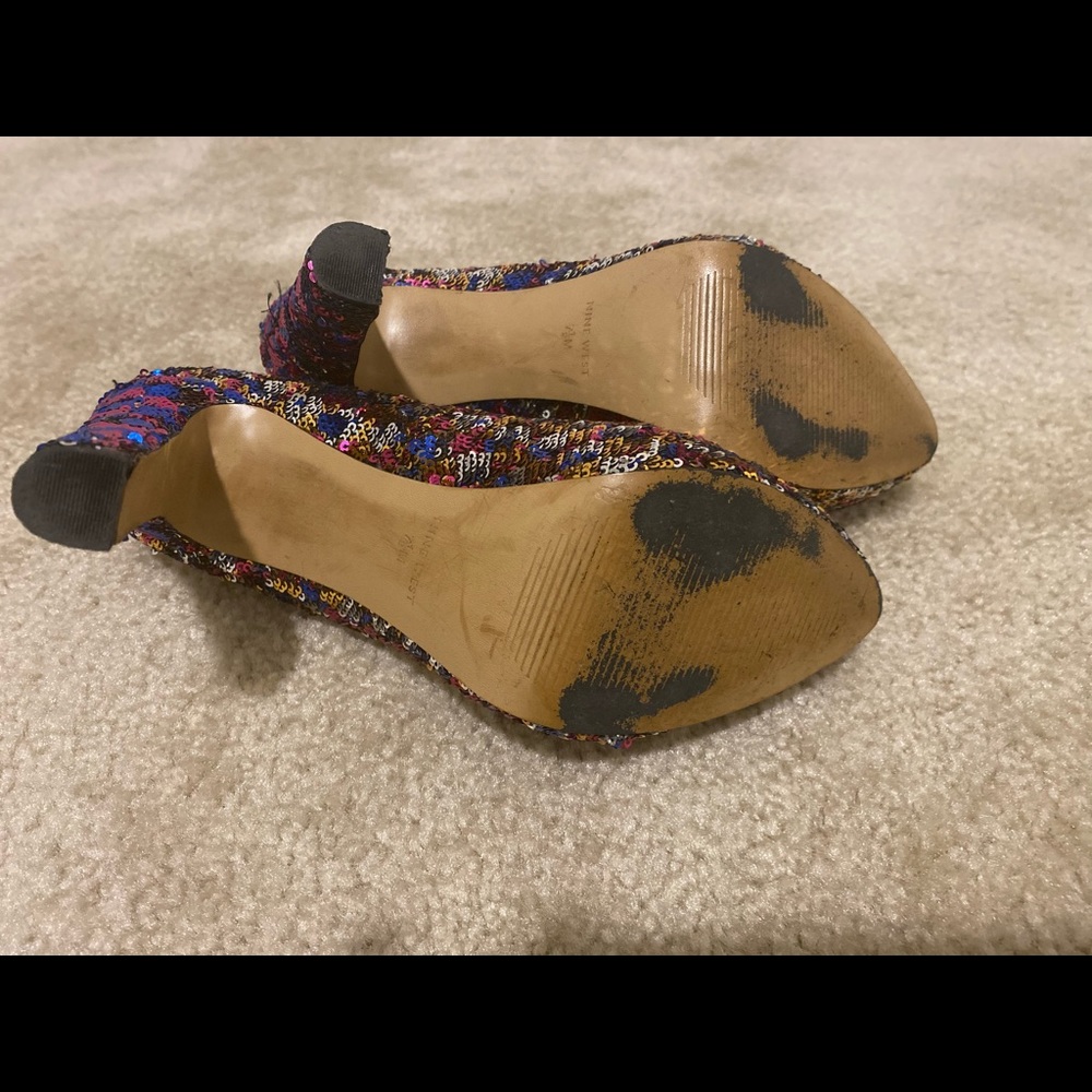 Nine West Sequin Shoes- Sz 7.5 - Picture 5 of 5